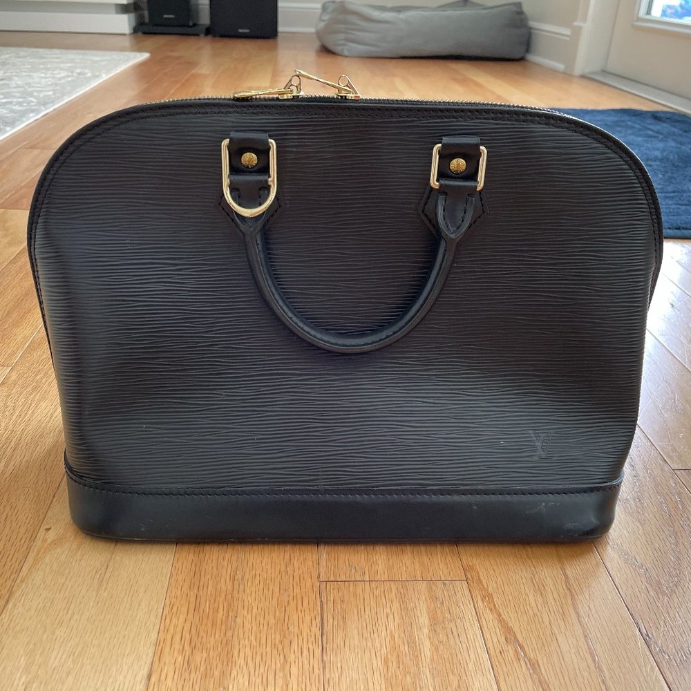 Louis Vuitton Purse